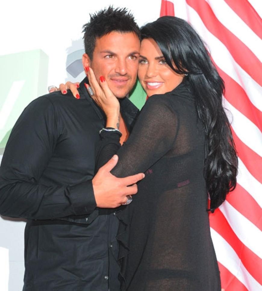 Im TV-Dschungelcamp lernten sich Katie Price und Peter Andre kennen und lieben. 2009 folgte die öffentliche Scheidungsschlacht. Es ging um Geld, Alkohol und Sex