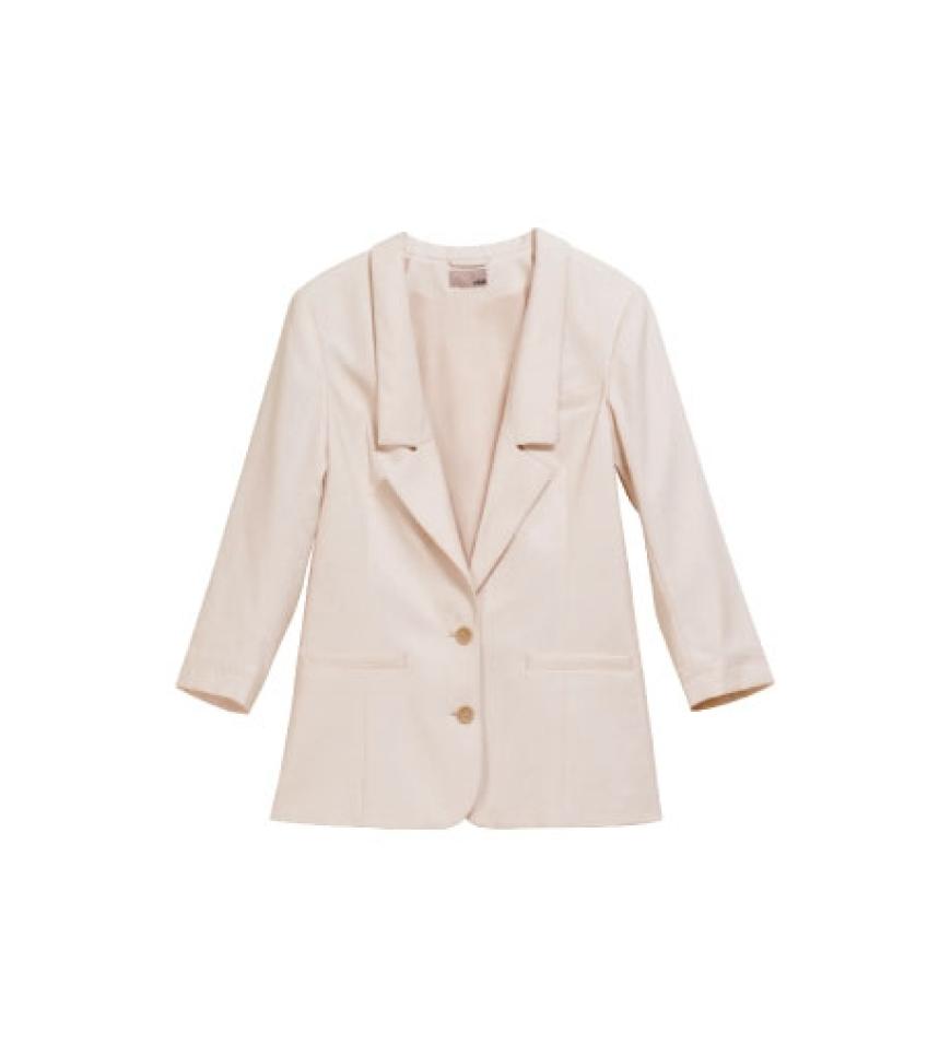 A-Form mit tiefem Revers von H&M, ca. 50 Euro