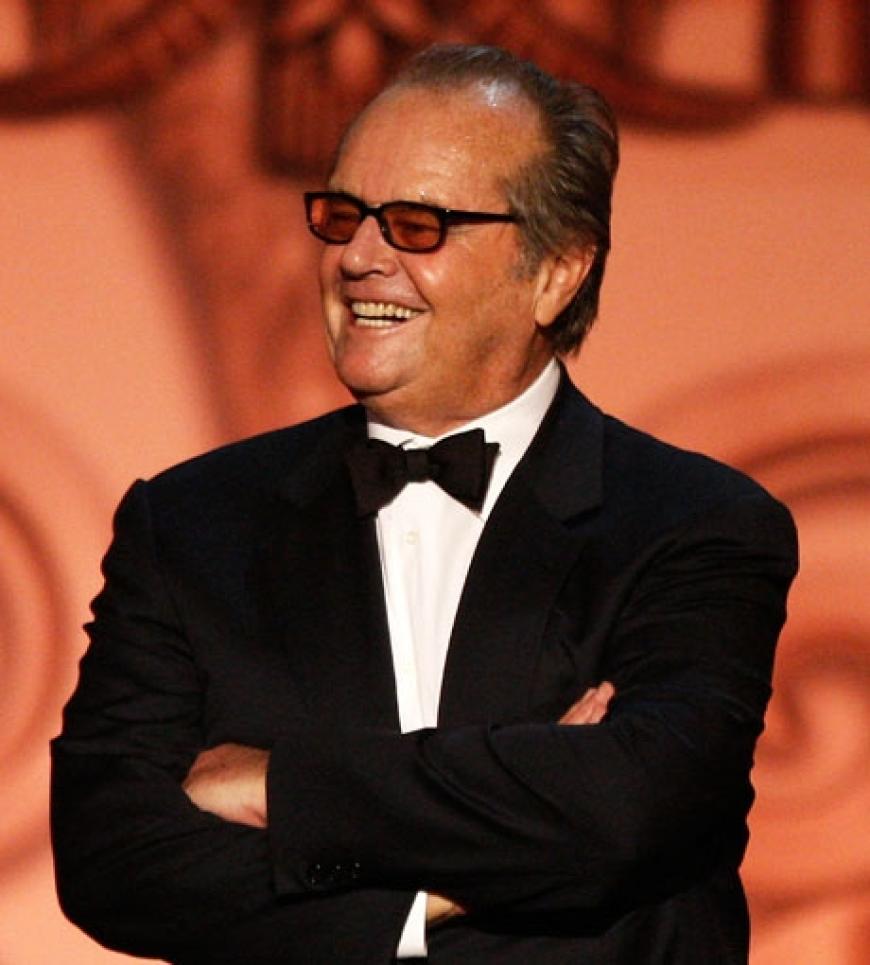 Jack Nicholson galt schon in jungen Tagen als Womanizer. Angeblich habe er mit mehreren tausend Frauen geschlafen und sein besessen von Sex