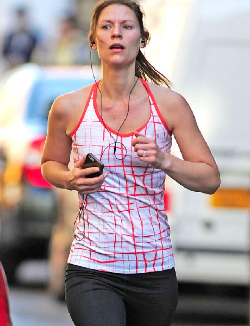 Ein Hollywood-Star joggt durch New York.