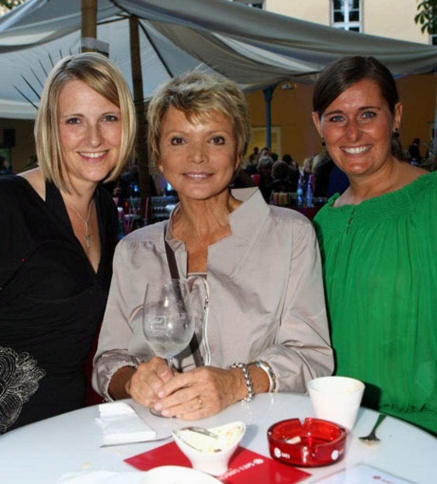 Ein unvergesslicher Event! OK!-Leserinnen Katrin (rechts) und Katy (links) durften, dank Freixenet Cava, die