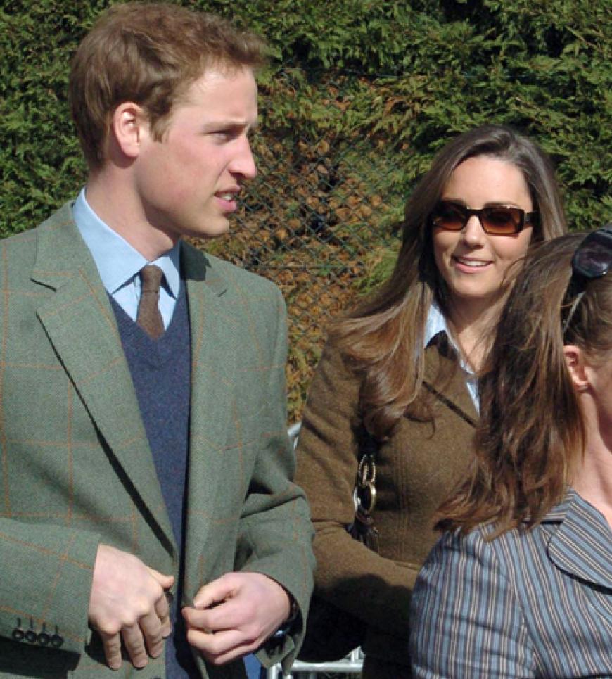 Von da an wurde Kate auch bei öffentlichen und formellen Auftritten gemeinsam mit William gesehen - doch sie hielt sich immer nur im Hintergrund