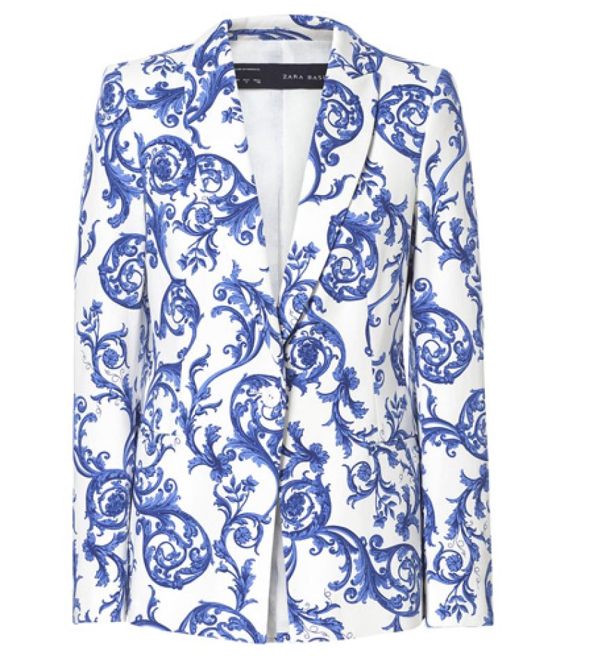 Mit dem Blazer können wir den Trend ganz einfach nachstylen. Von Zara, ca. 70 Euro
