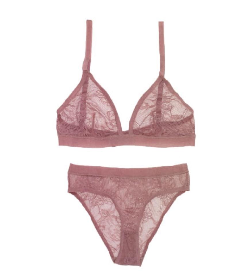 Florale Optik von Cos: Triangel-BH ca. 35 Euro, Slip ca. 20 Euro