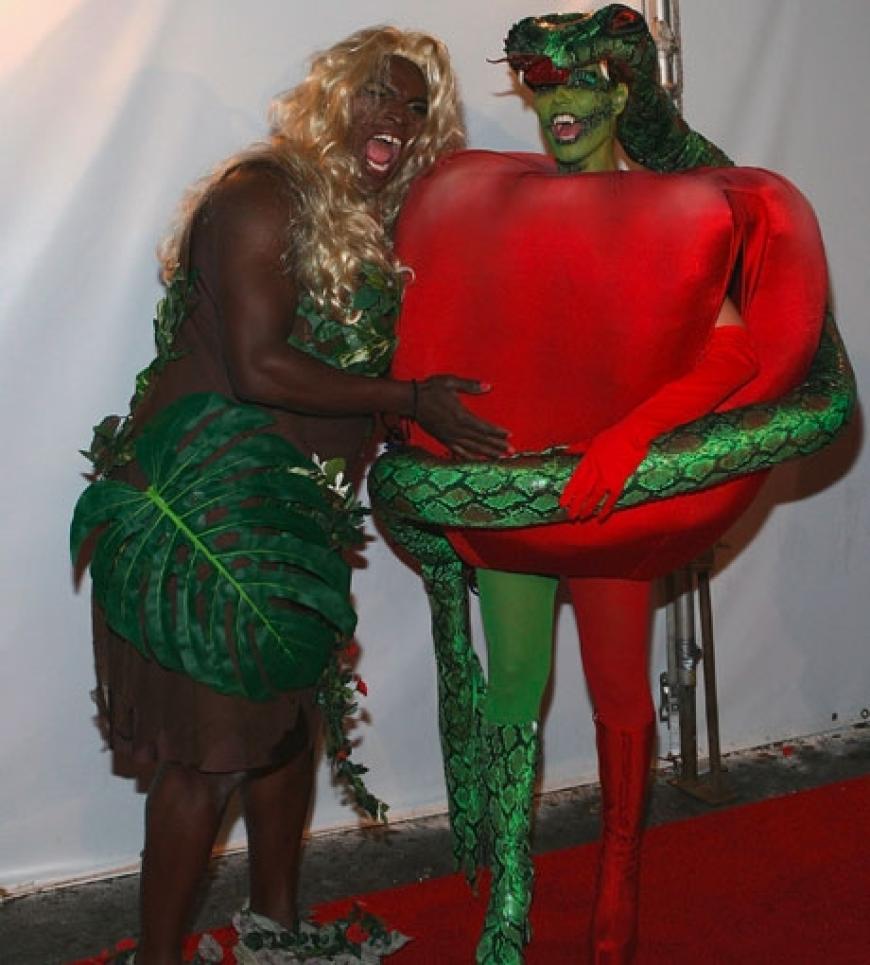 Wie war das mit Eva und dem Apfel? Seal hat sich 2006 ins Eva-Kostüm gezwängt und Heidi spielt seine Versuchung. Fast wie im echten Leben ...