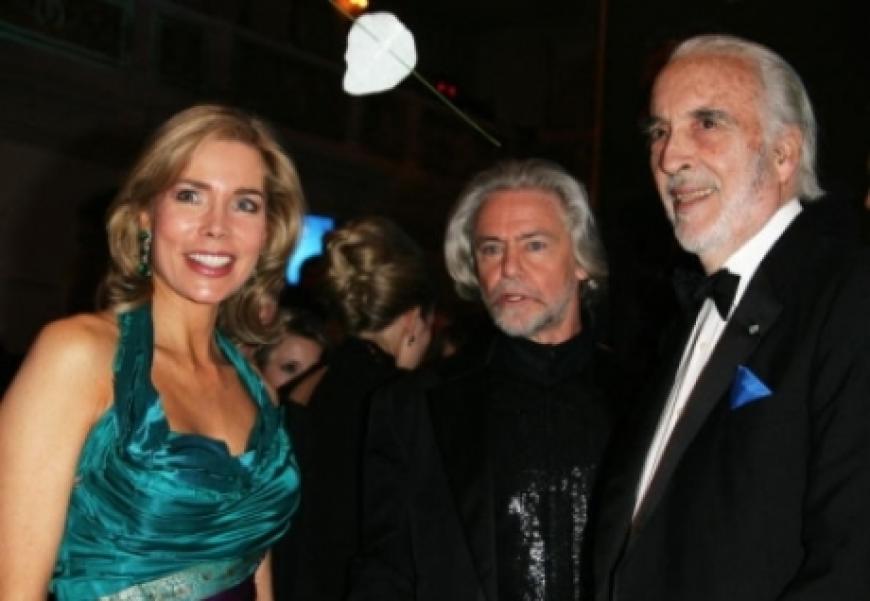Begum Inaara Aga Khan, Hermann Bühlbecker und Christopher Lee