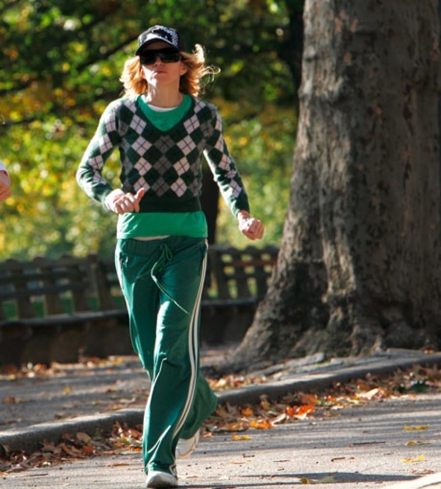 Madonna joggt durch den Central Park