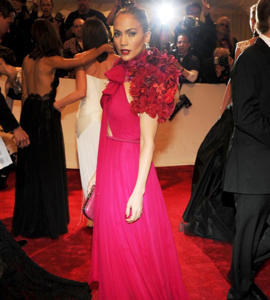 Das Outfit von Jennifer Lopez gehörte zu den schönsten des Abends. Bravo!