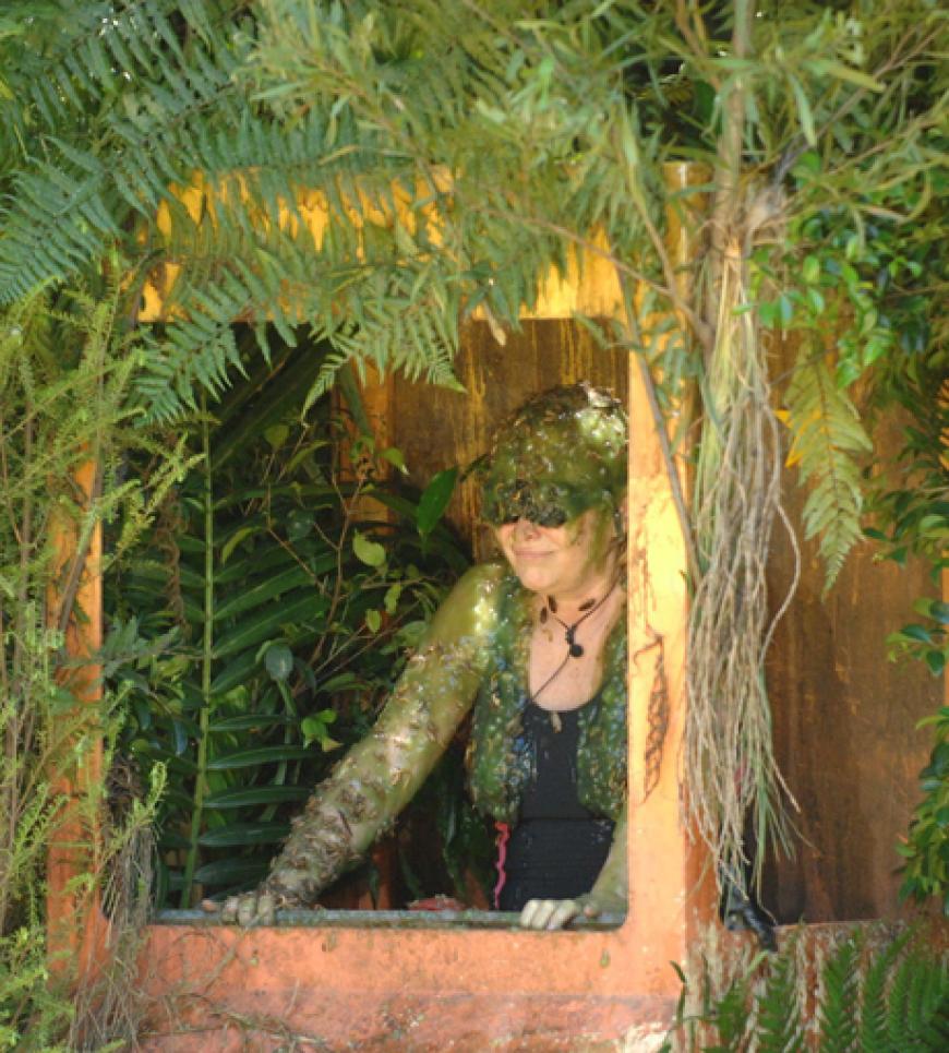 Ramona im Fahrerhäuschen