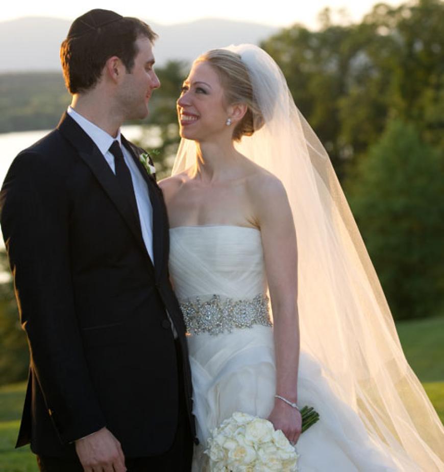 Wie romantisch! Im ganz privaten und kleinen Kreis feierten Chelsea Clinton und Marc Mezvinsky ihre Hochzeit
