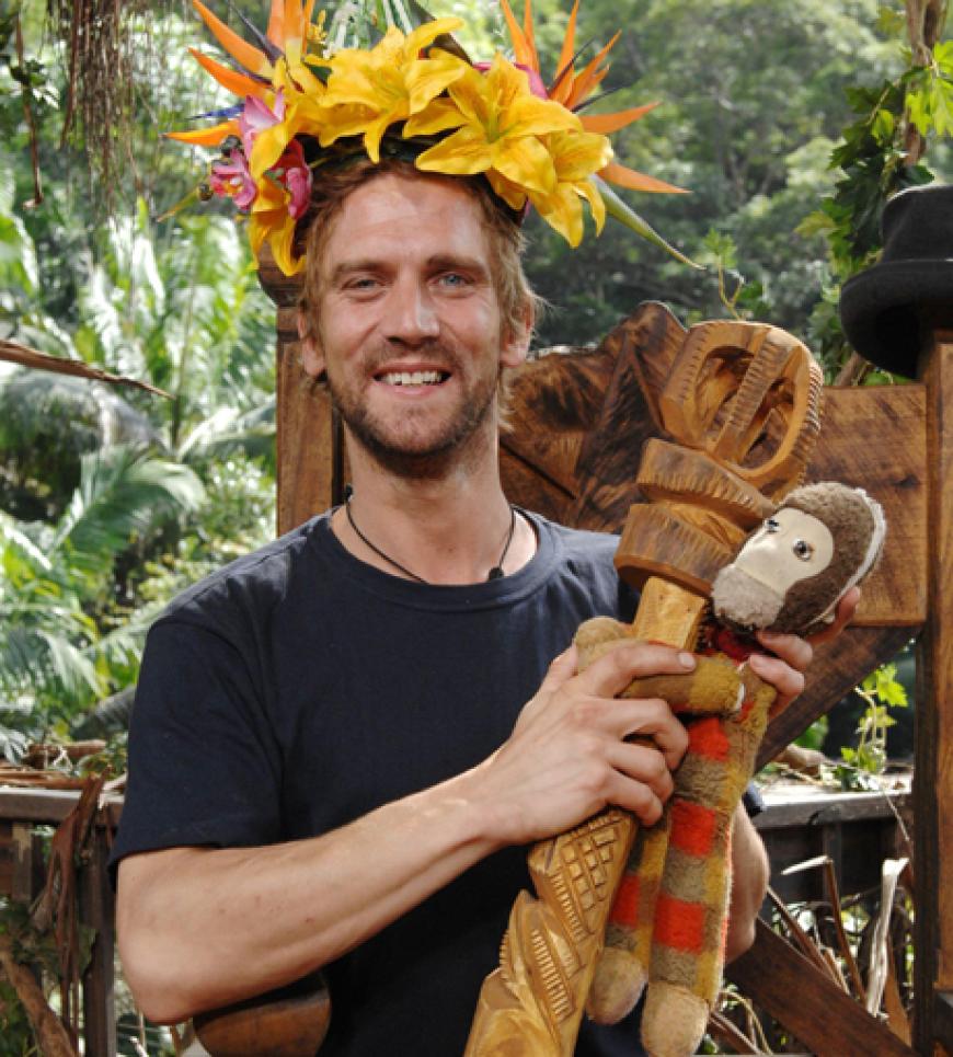Peer Kusmagk ist der Dschungelkönig 2011! Am 29. Januar wählten die Zuschauer den Moderatoren nach fast zwei Wochen zum strahlenden Sieger der fünften Staffel von