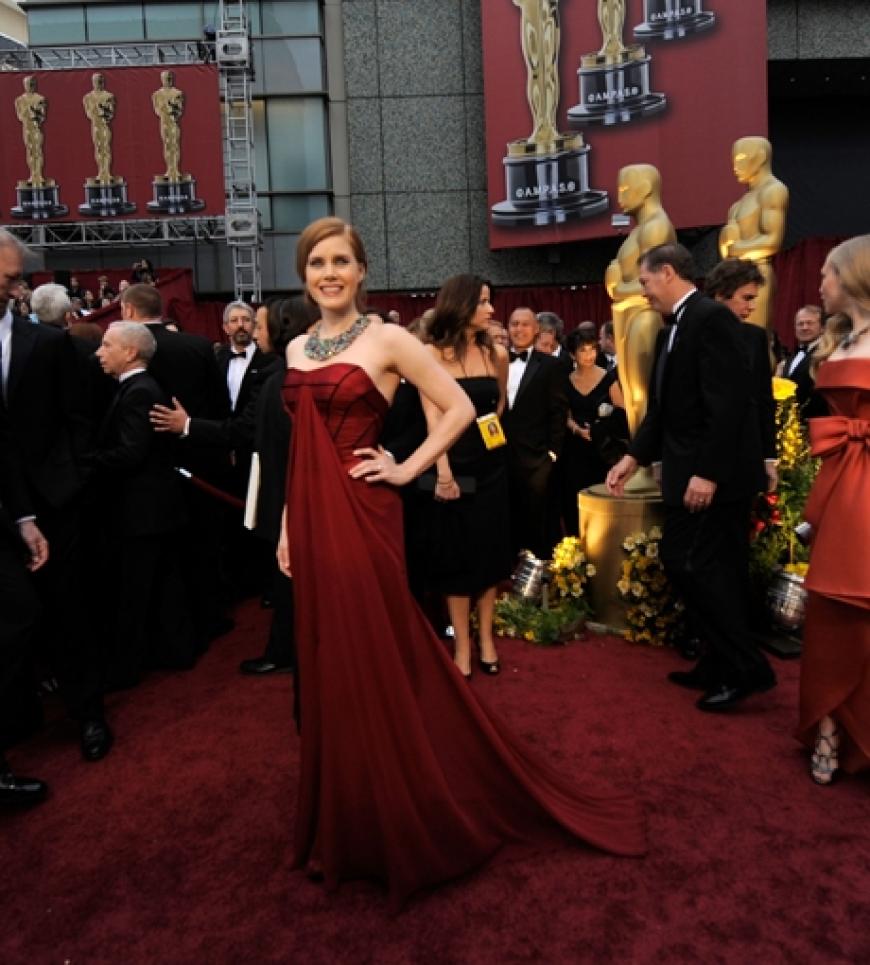 Blickfang: Das atemberaubende Collier von Amy Adams