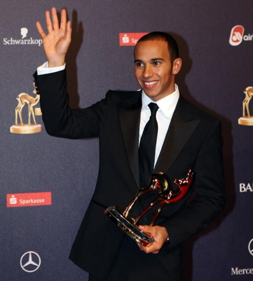 Kam ohne seine Freundin Nicole Scherzinger: Lewis Hamilton