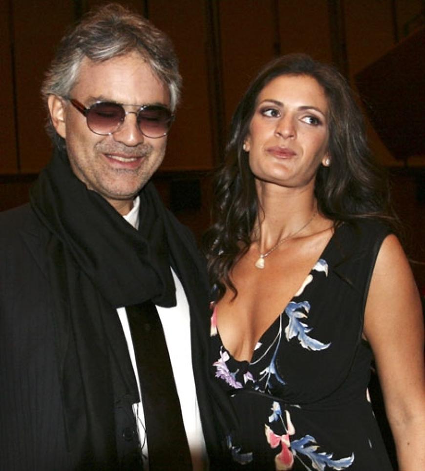 Andrea Bocelli mit seiner Freundin Veronica Berti