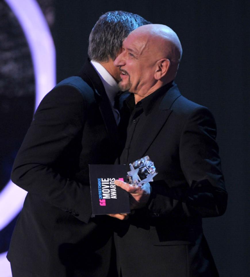 Große Ehre auch für Hollywood-Star George Clooney. Er wurde von Ben Kingsley mit dem Preis für den