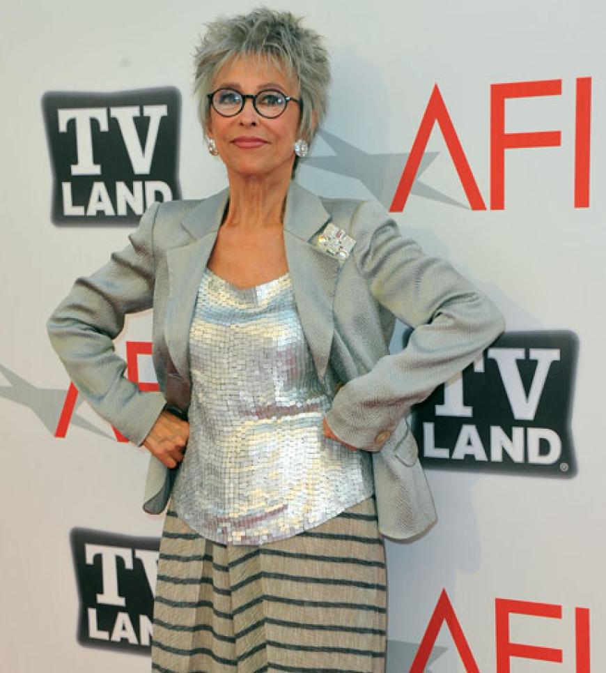 Schauspielerin Rita Moreno posierte fröhlich für die Presse