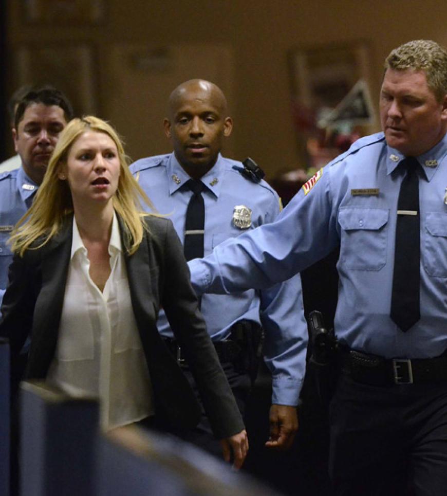 Nanu? Claire Danes wird von Cops abgeführt