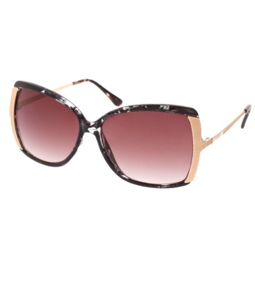 Kontrastreich von Asos, ca. 60 Euro