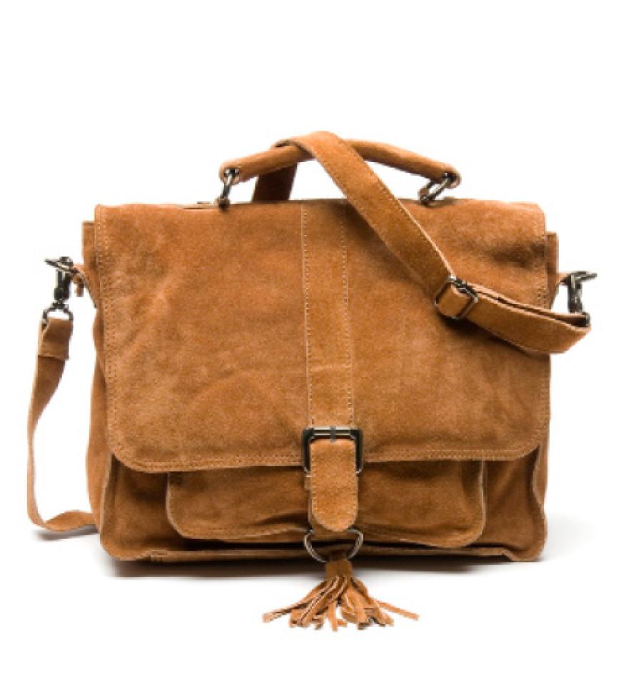 Zum Vintage-Look im Seventies-Stil wirken sie besonders schön. Aus weichem Veloursleder von Mango, ca. 80 Euro
