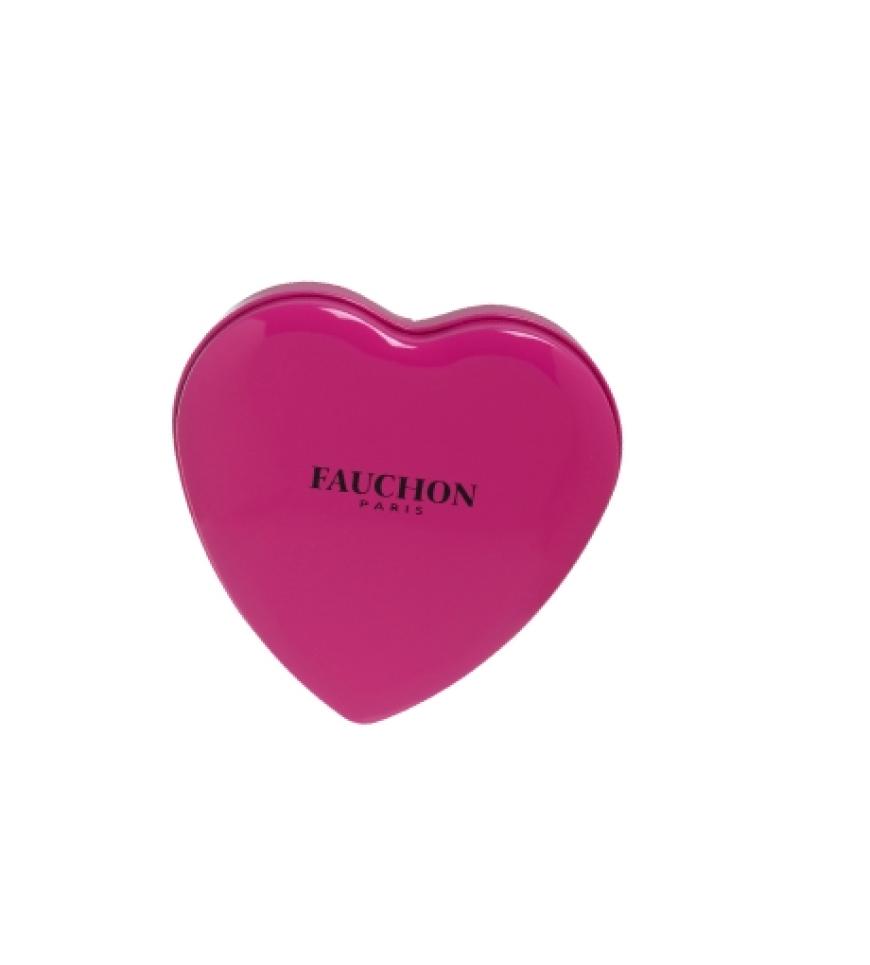 Manchmal ist es ganz einfach, ein Herz zu verschenken. Zum Beispiel mit dieser magentafarbenen Dose der edlen Feinkost-Marke Fauchon. Die ist mit zarten Vollmilchherzen aus Haselnusscreme gefüllt.
Schokoherzen von Fauchon,
75g ca. 10 Euro