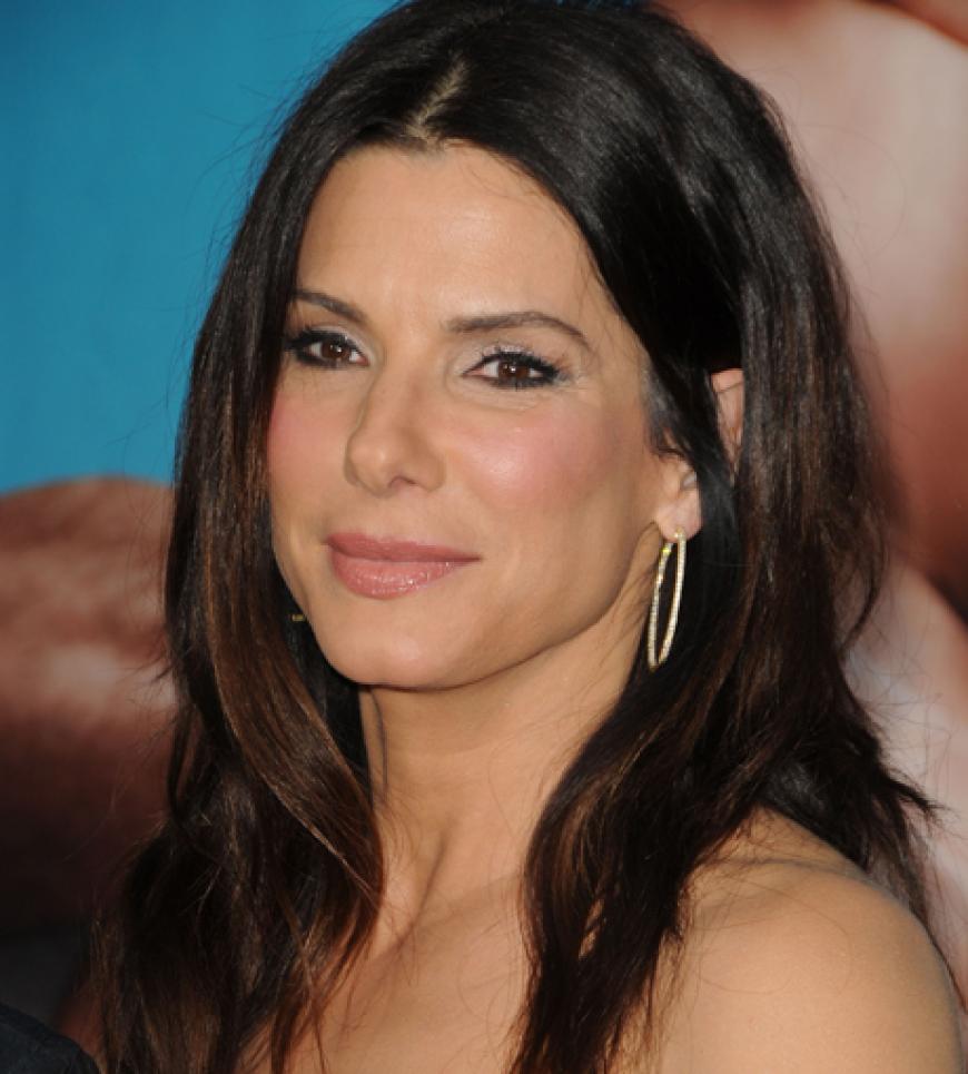 Die Vorjahres-Topverdienerin, Sandra Bullock, gönnte sich ein Jahr Pause und rutschte auf Platz 9 mit einem´ geschätzten Jahreseinkommen von 10,5 Millionen Euro