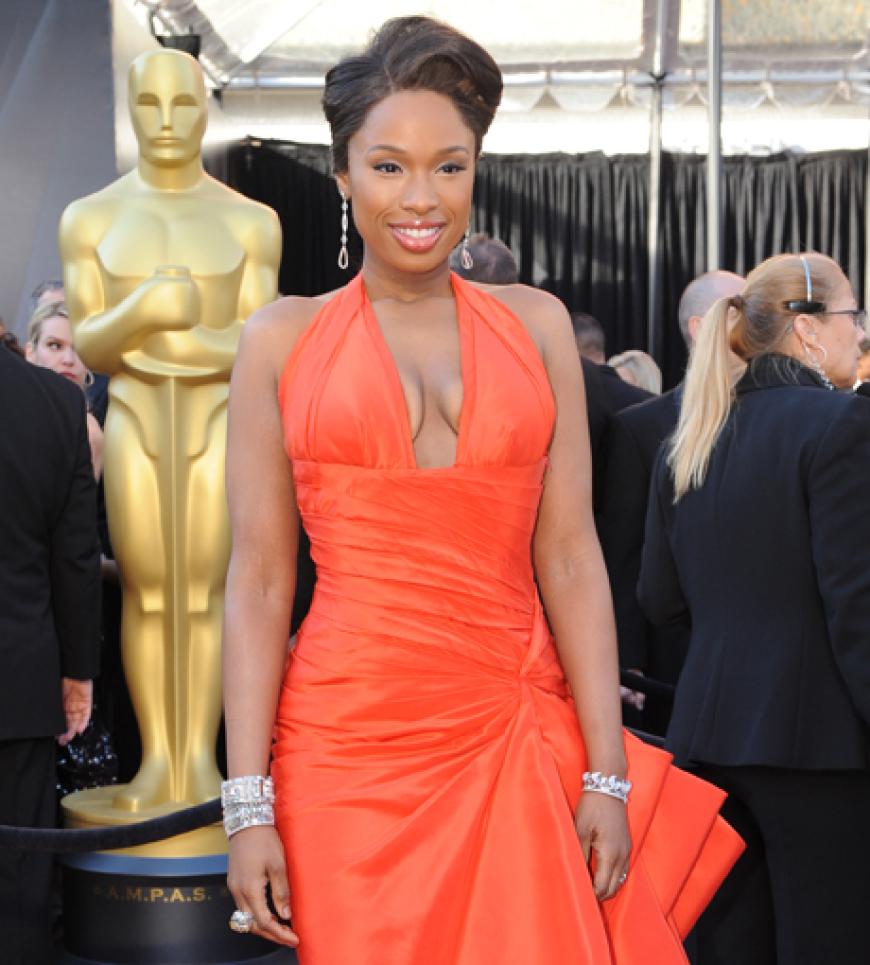Die erschlankte Oscar-Preisträgerin Jennifer Hudson sorgte mit ihrem tiefen Dekolleté für Gesprächsstoff