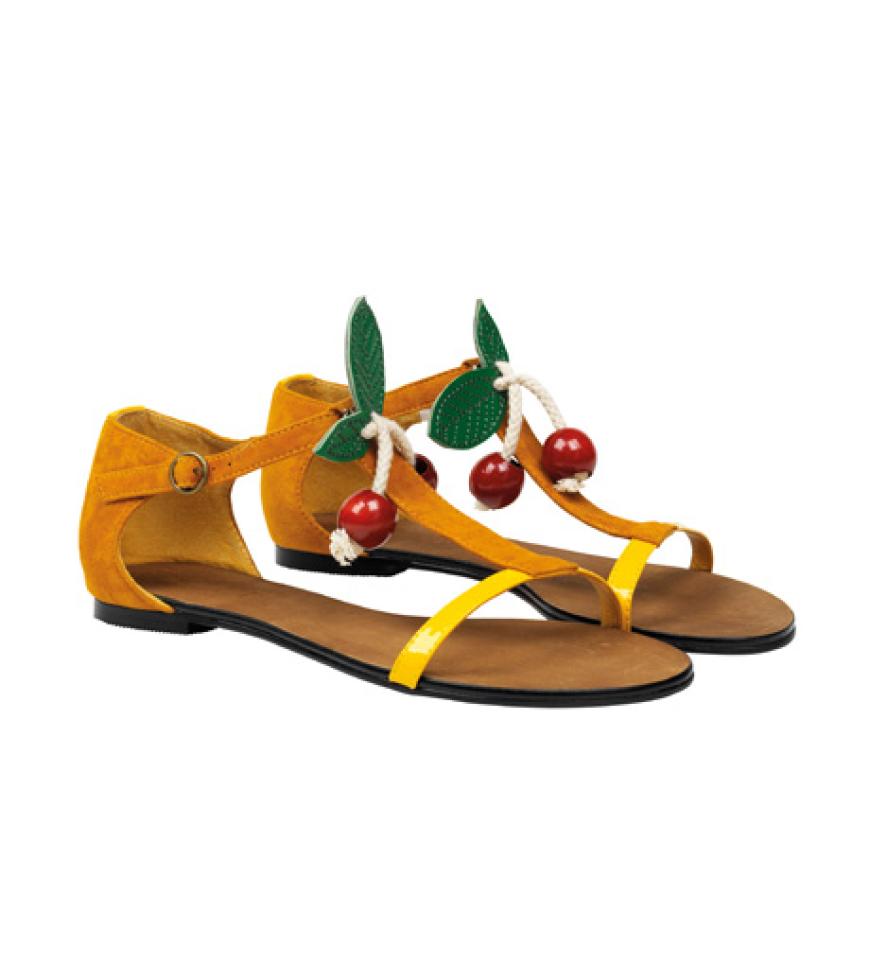 Cherry cherry lady! Sandalen von Edith&Ella, ca. 115 Euro