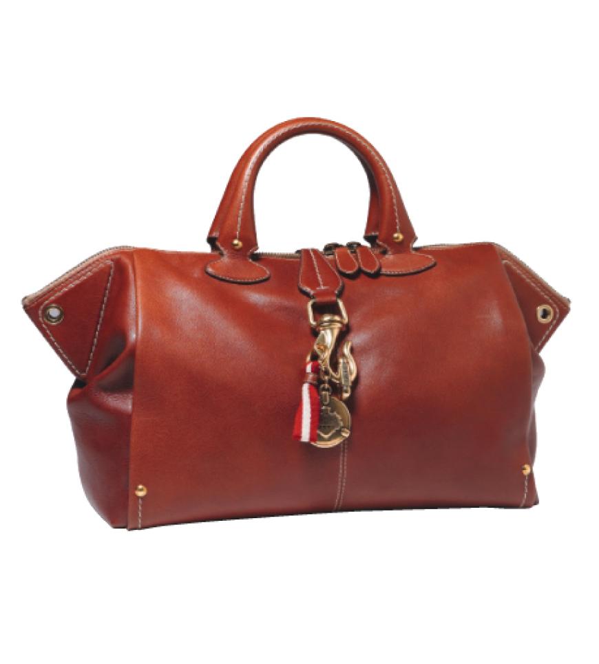 Doctorbags: iese Tasche bietet erste Hilfe bei jedem Pack-Notfall und lässt Sie stilsicher auf den nächsten Kurztrip entschwinden. Luxusversion in Kastanienbraun mit Zierschließe von Bally, ca. 850 Euro