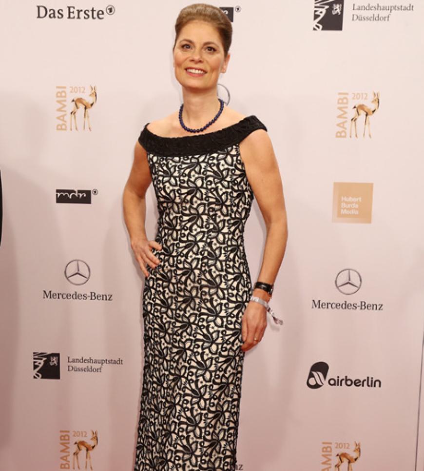 Star-Köchin Sarah Wiener in einem gewöhnungsbedürftigen Outfit