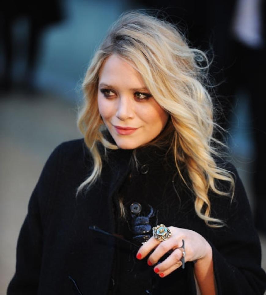 Mary-Kate Olsen kam allein ohne ihre Schwester Ashley