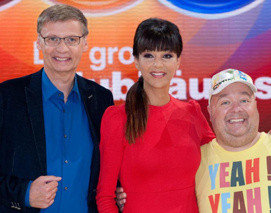 Vor einem Monat stand er noch fröhlich mit Fernsehmoderator Günther Jauch und Werbeikone Verona Pooth für die Jubiläumssendung von