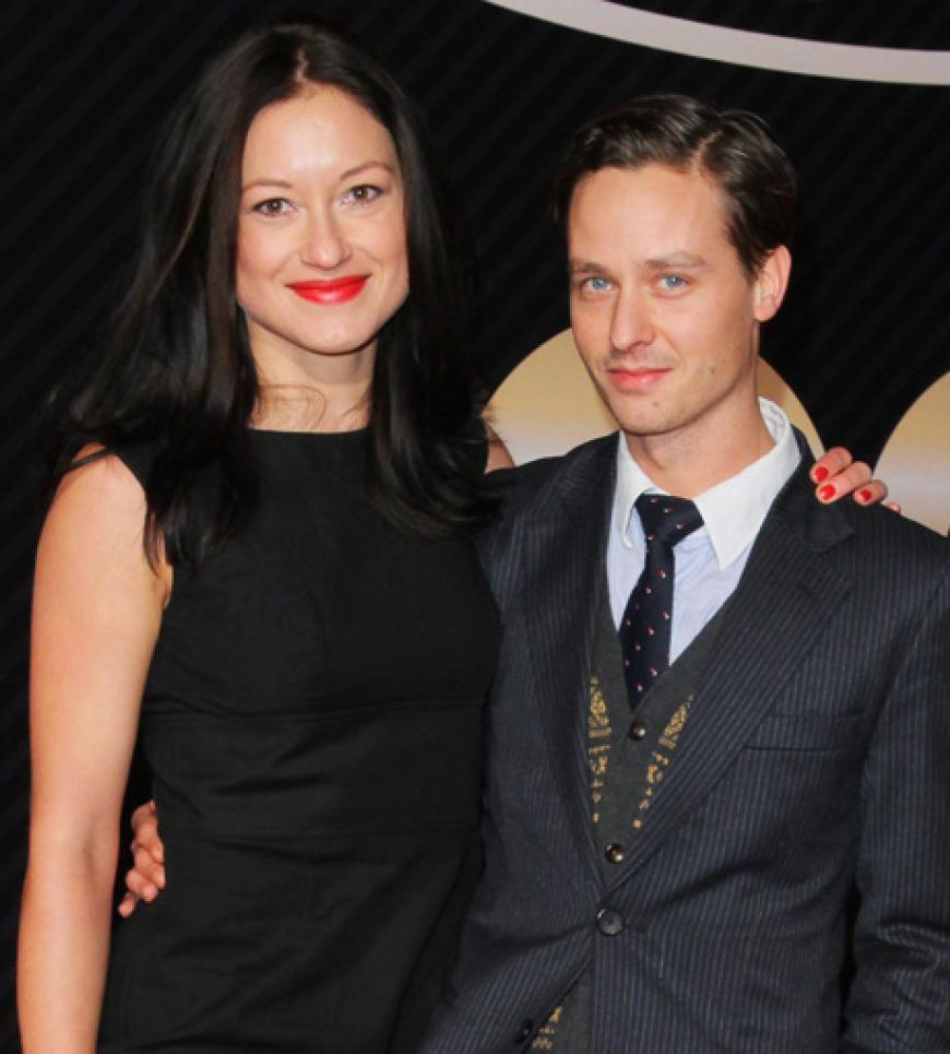Tom Schilling (r.) soll mit seiner Freundin Annie Mosebach Nachwuchs erwarten