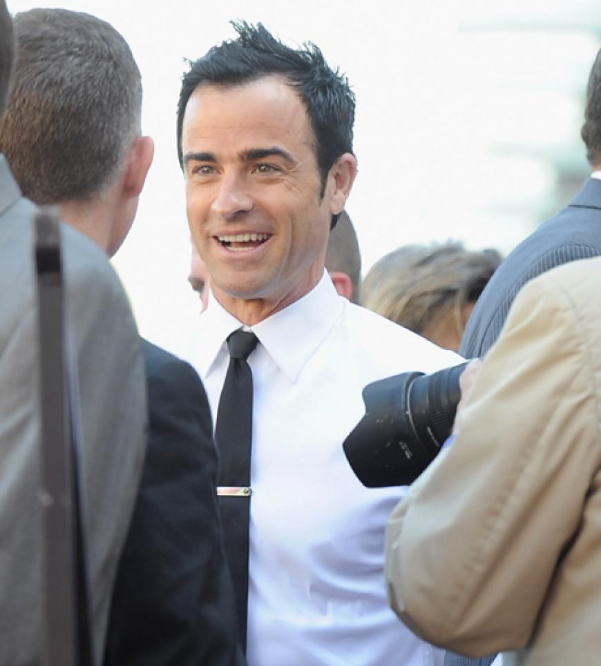 Strahlte mindestens so doll wie seine Freundin Jennifer: Justin Theroux bei der Verleihung