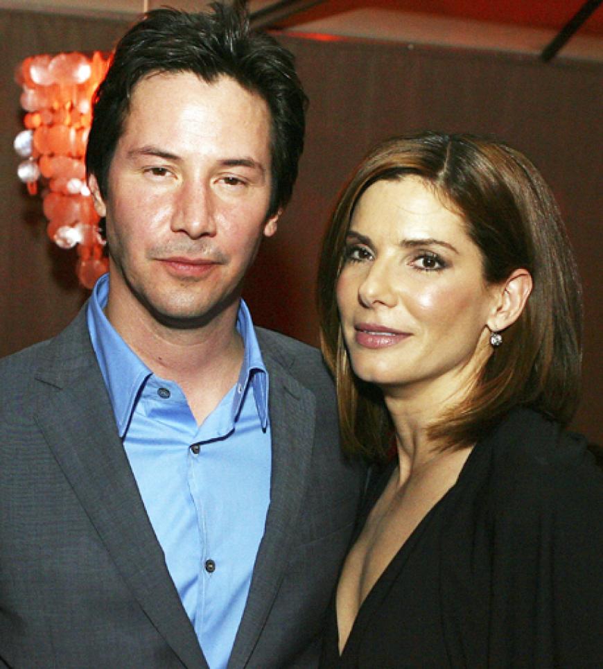 Was läuft zwischen Keanu Reeves & Sandra Bullock? Was läuft zwischen Keanu Reeves & Sandra Bullock?
