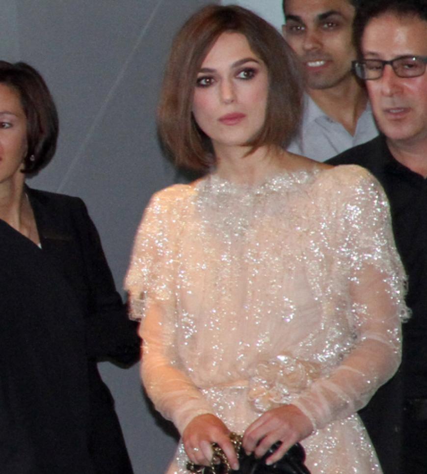 Zarte Frau im zarten Kleid: Keira Knightley