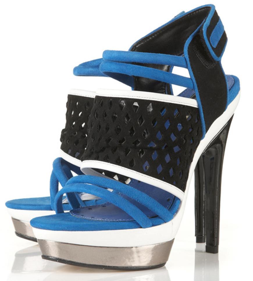 Die tragen Nicola Roberts überall hin: High Heels über topshop.com, ca. 45 Euro