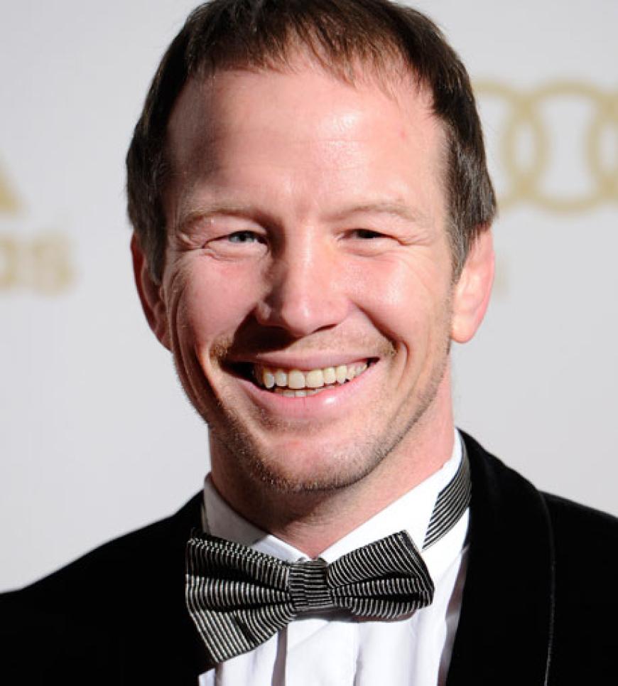 Alexander Leipold kann wieder strahlen. Der ehemalige Leistungssportler hatte bereits drei Schlaganfälle und wegen Doping-Verdacht wurde ihm 2000 sogar eine Goldmedaille bei Olympia versagt. Hoffentlich läuft es bei