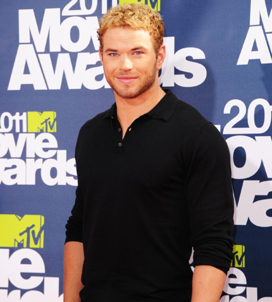Gehört auch zum Team Twilight: Kellan Lutz
