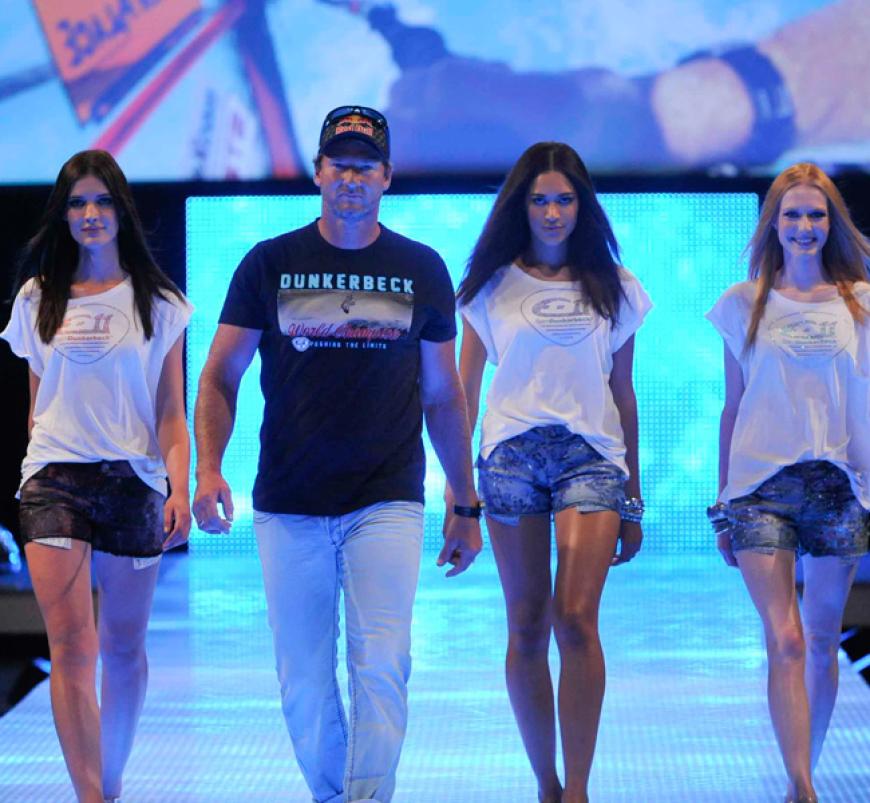 Zum Modeevent des Jahres - der Berlin Fashion Week - treffen sich vom 2. bis zum 5. Juli 2013 wieder Designer, Modebegeisterte und Promis in der Hauptstadt. Mitten drin: die Finalistinnen der diesjährigen 'GNTM'-Staffel! OK! zeigt die schönsten Fotos von Luise, Lovelyn und Maike