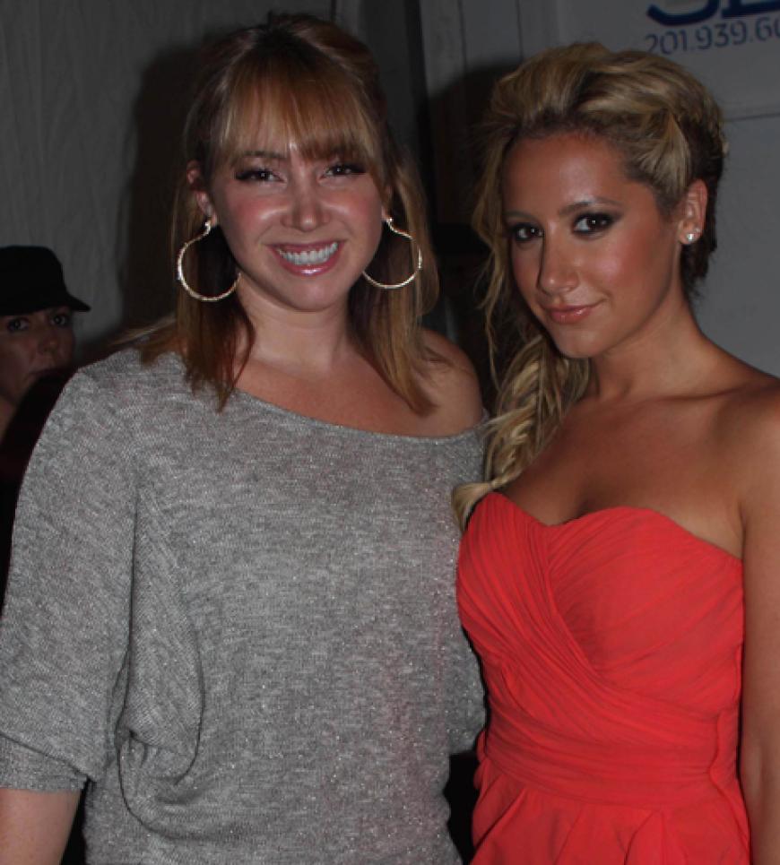 Disney-Star Ashley Tisdale brachte eine Freundin mit