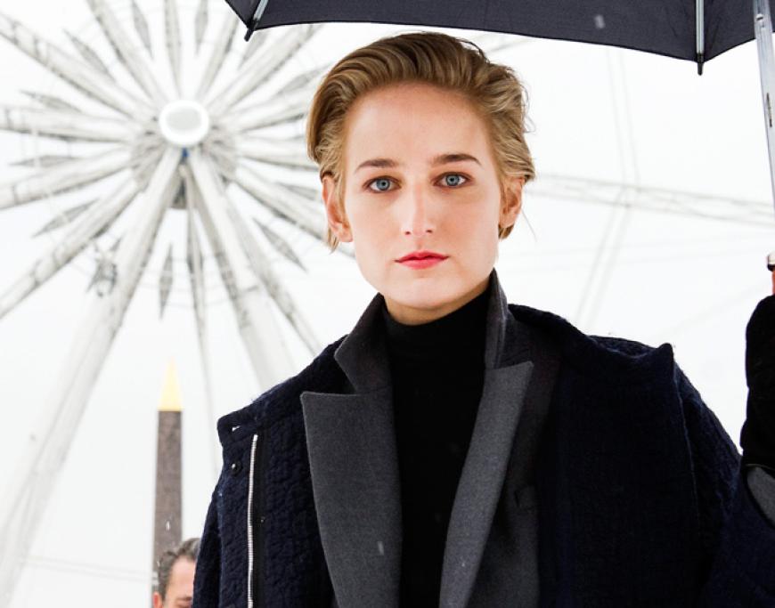 Neuerdings mit kurzen Haaren: Schauspielerin Leelee Sobieski bei Chrstian Dior