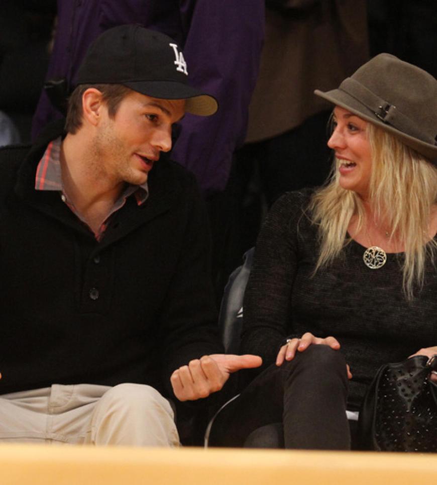 Expertengespräche und viel Gelächter: Ashton Kutcher und Kaley Cuoco scheinen sich ziemlich gut zu verstehen ...