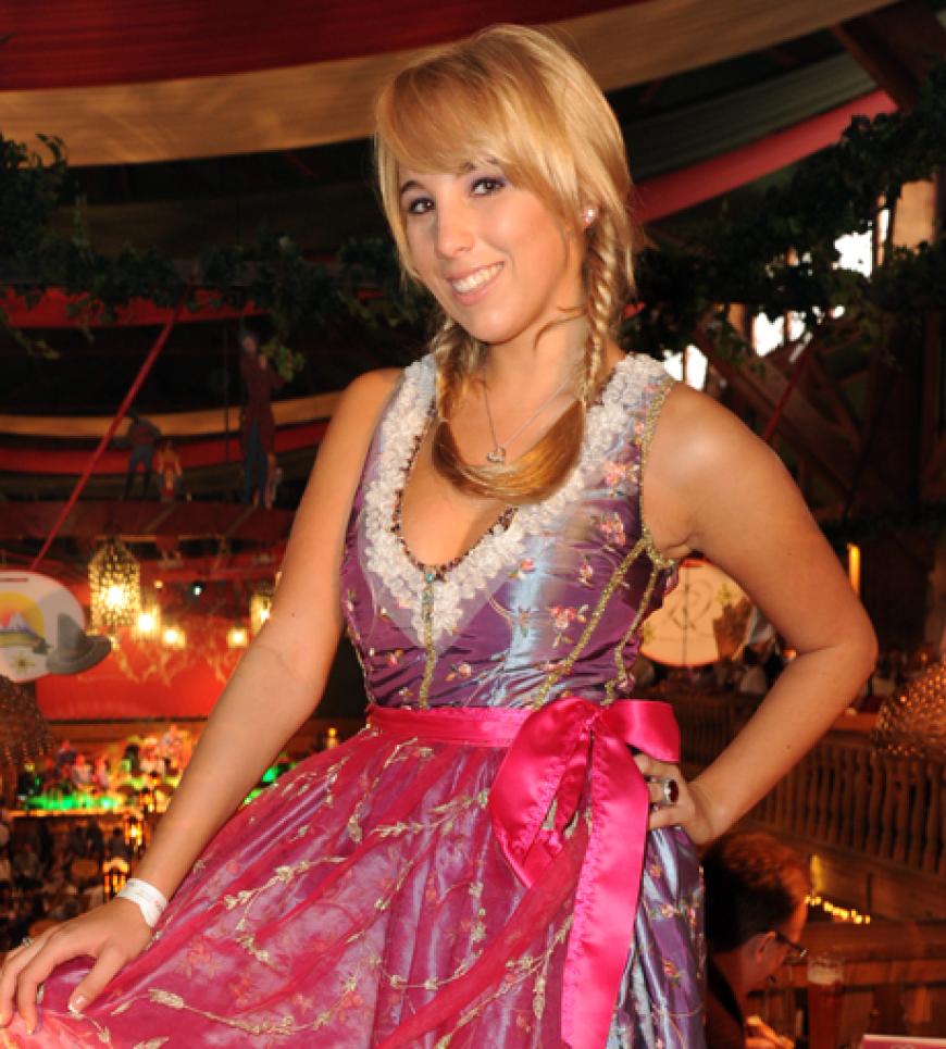 Annemarie Eilfeld ließ ihr Dirndl ordentlich schwingen