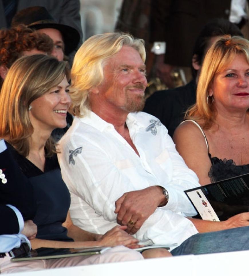 Virgin-Boss Richard Branson mit Ehefrau Joan Templeman (rechts)