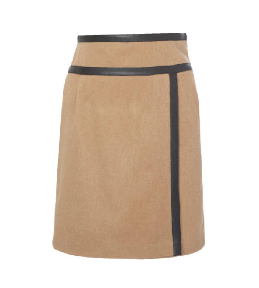 Rock aus Veloursleder von Coast, ca. 95 Euro