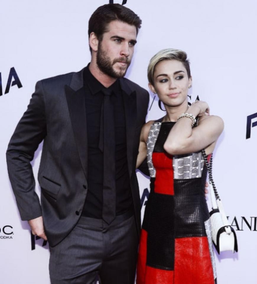 Es war ein ewiges Hin und Her, doch im Oktober weiß man gewiss: Miley Cyrus und Liam Hemsworth haben ihre Verlobung vom Juni 2012 gelöst und gehen getrennte Wege. Vier Jahre hielt es. Beide toben sich jetzt erst einmal aus