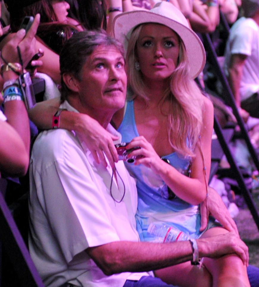 David Hasselhoff zeigte sich mit neuer Freundin ganz verliebt