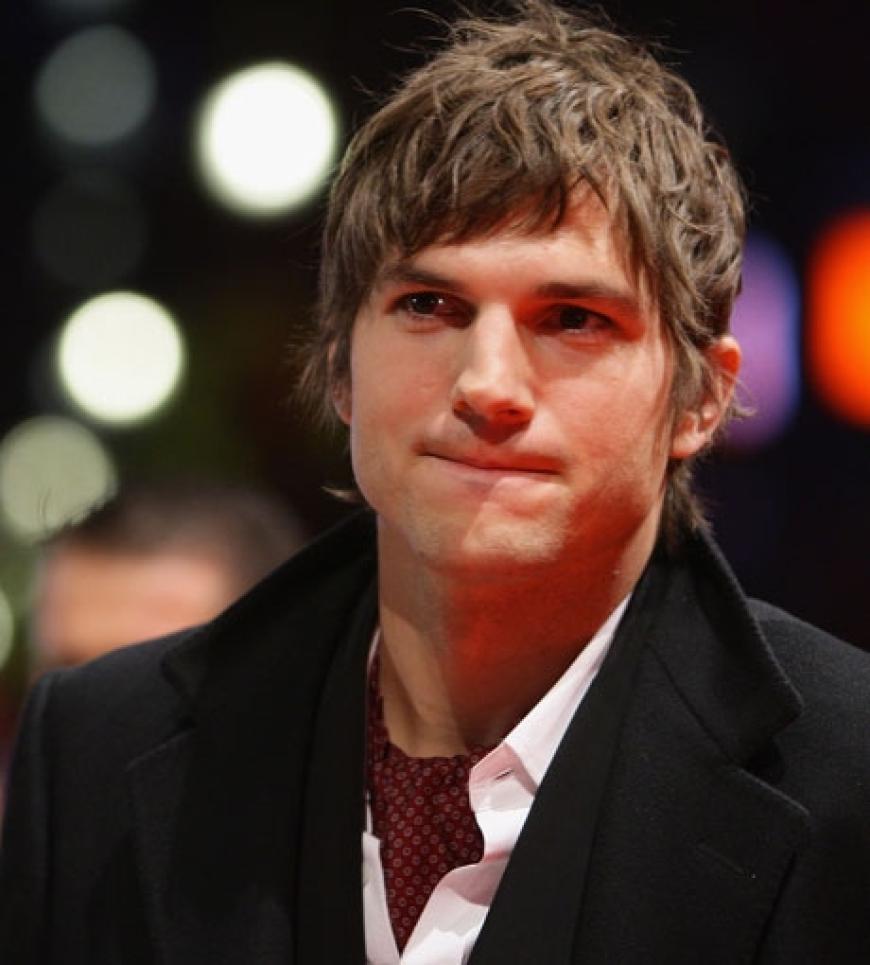 Er schaffte es schnell in die Top 10 der beliebtesten Twitter-Promis: Ashton Kutcher