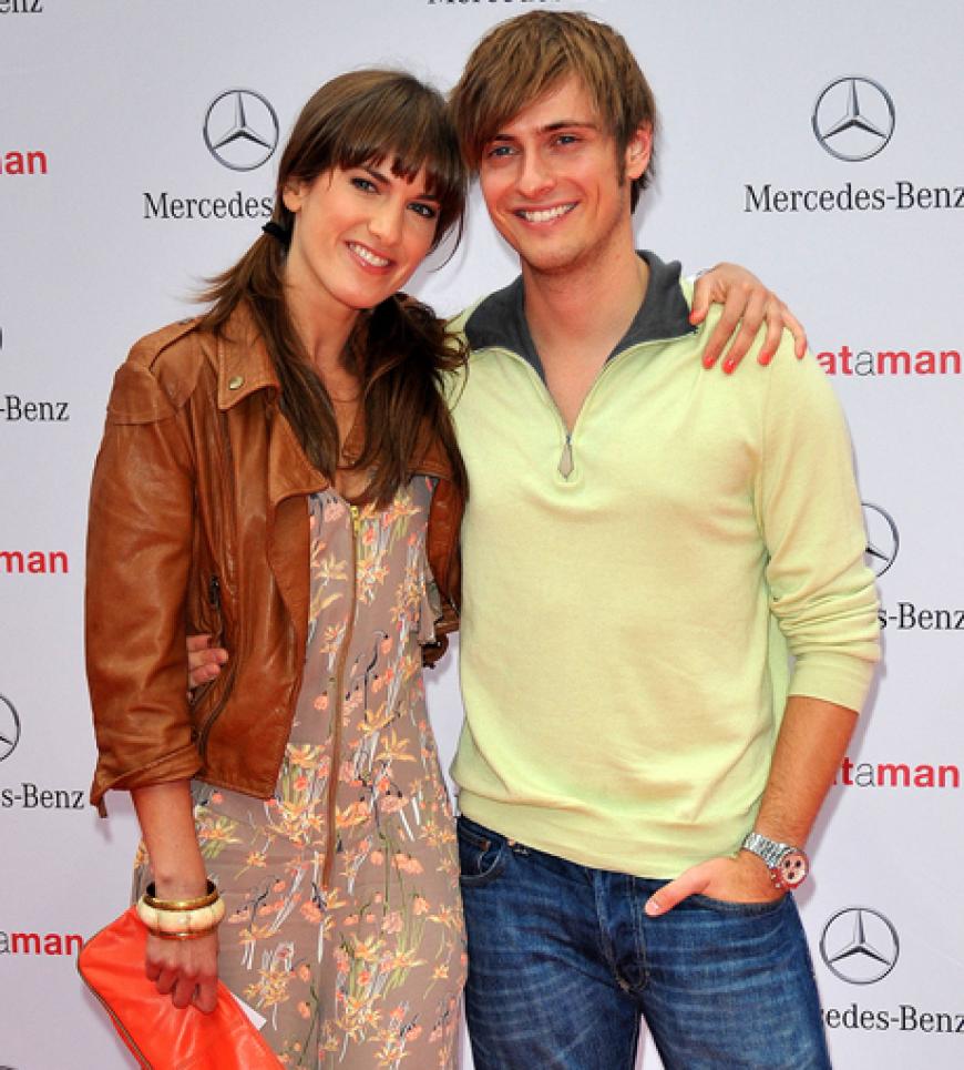 Die beiden GZSZ-Stars Jörn Schlönvoigt und Isabell Horn machten einen kurzen Abstecher zur Premiere