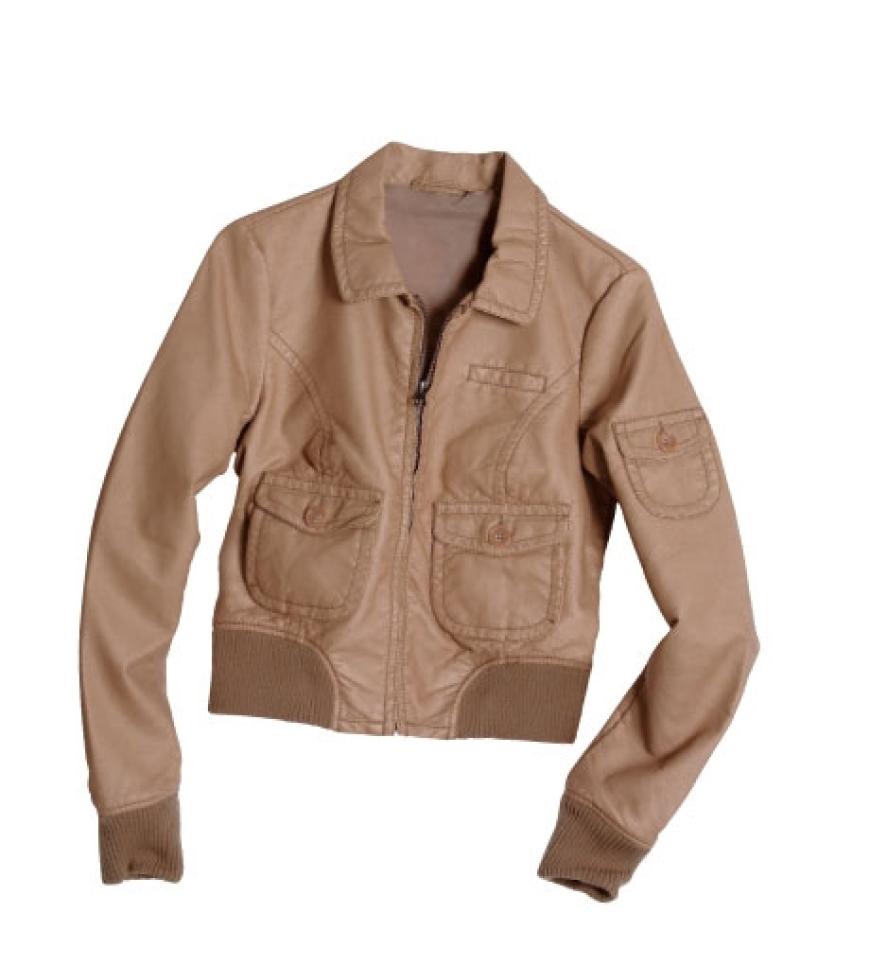 Diese Accessoires machen den Marlene-Look perfekt: Pilotenjacke in Lederoptik von H&M, ca. 50 Euro